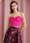 Bustier-Crop-Top mit Federbesatz in Pink