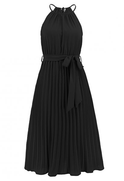 Neckholder-Plissee-Kleid mit Bindegürtel in Schwarz
