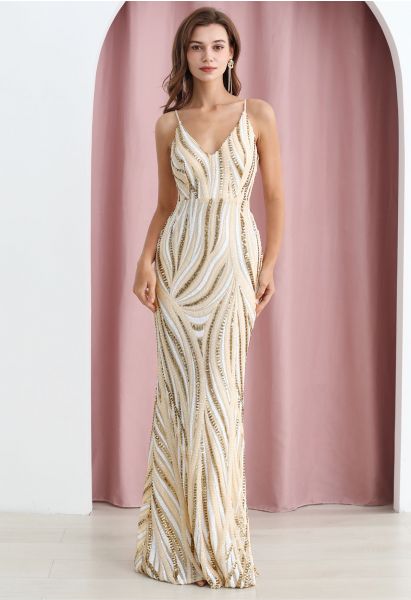 Mehrfarbiges Cami-Kleid im Meerjungfrau-Stil mit V-Ausschnitt und Pailletten in Creme