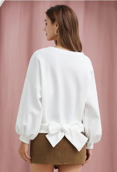 Baumwoll-Sweatshirt mit Schleife hinten in Weiß