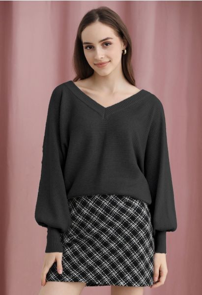 Pullover-Strickpullover mit V-Ausschnitt und Fledermausärmeln in Schwarz
