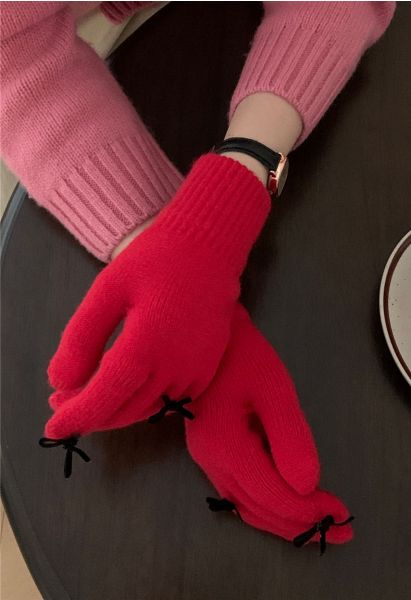 Fingerloch-Strickhandschuhe mit Schleifendekor in Rot