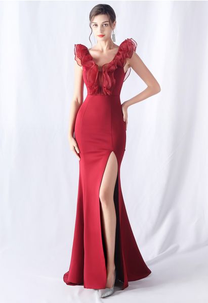 Organza-Rüschenbesatz-Satin-Meerjungfrauenkleid mit Schlitz in Rot