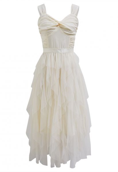 Camisole-Kleid aus Netztüll mit verdrehtem Detail in Creme