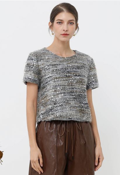 Flauschiges Crop-Top mit Pailletten-Mosaik in Grau