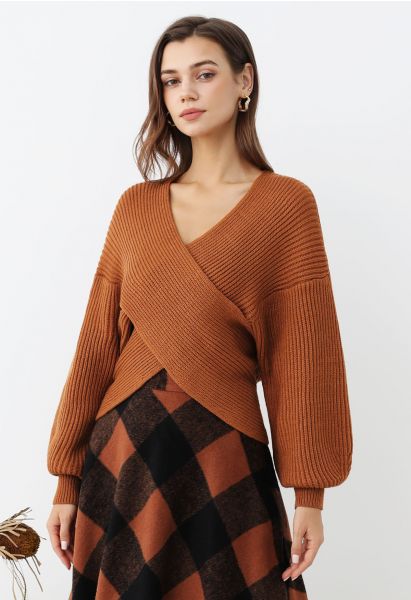 Crisscross Ribbed Knit Crop Sweater aus Karamell