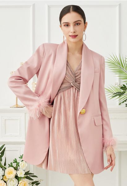 Blazer aus Satin mit Federmanschetten und Schalkragen