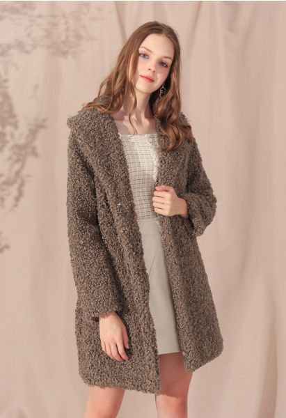 Gefühl von Wärme Faux Fur Longline Coat in Brown