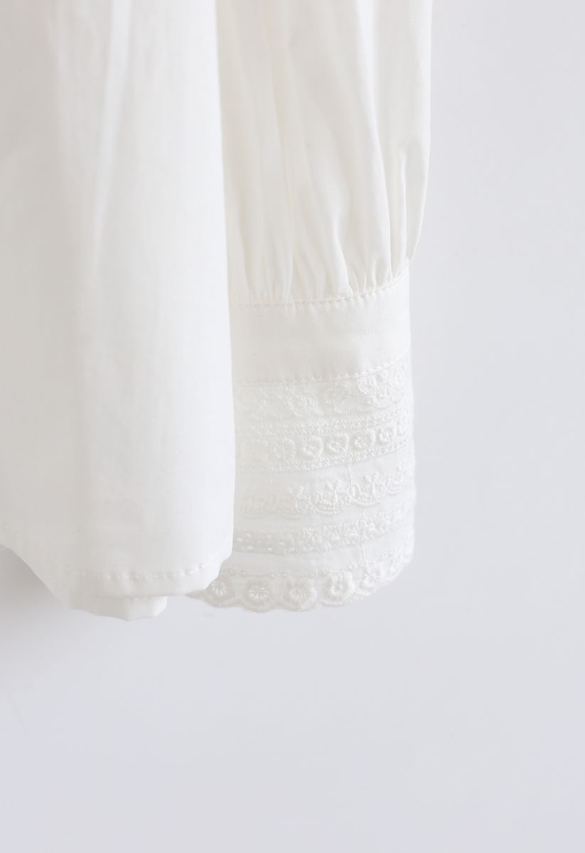 Button Down Crochet Trim Shirt in Weiß