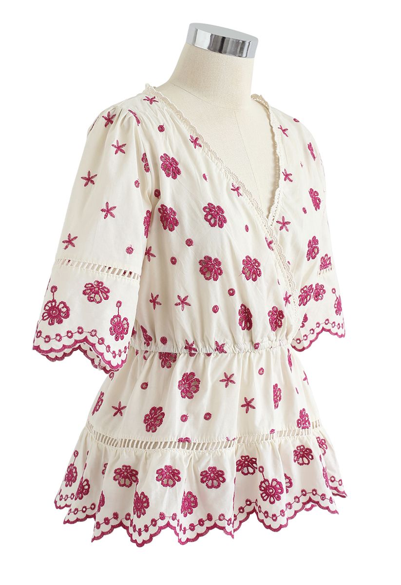 Floral Broderie Anglaise Wrap Schößchen Top in Berry