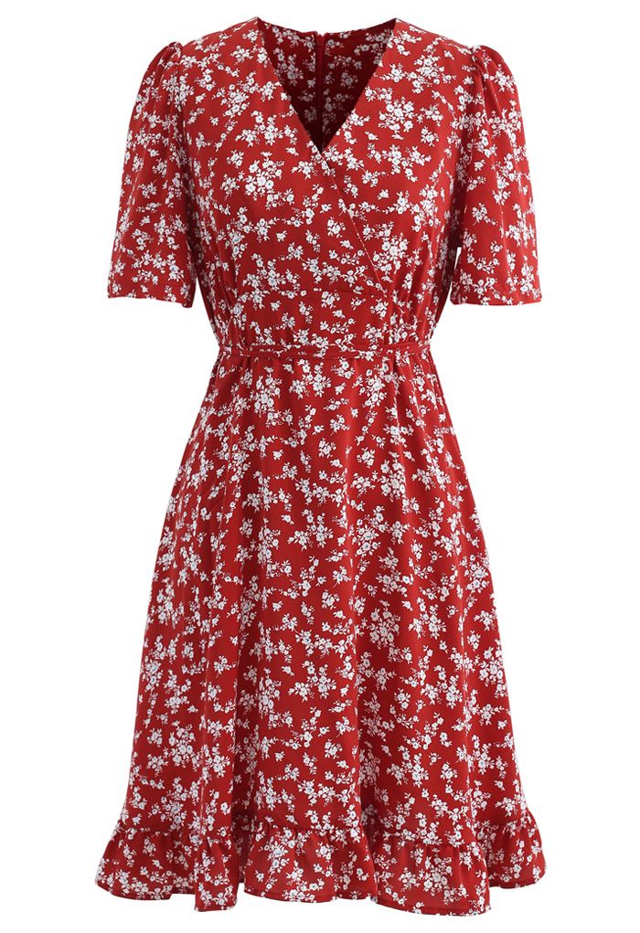 Blissful Midi-Wickelkleid mit Blumenmuster und Rüschensaum in Rot