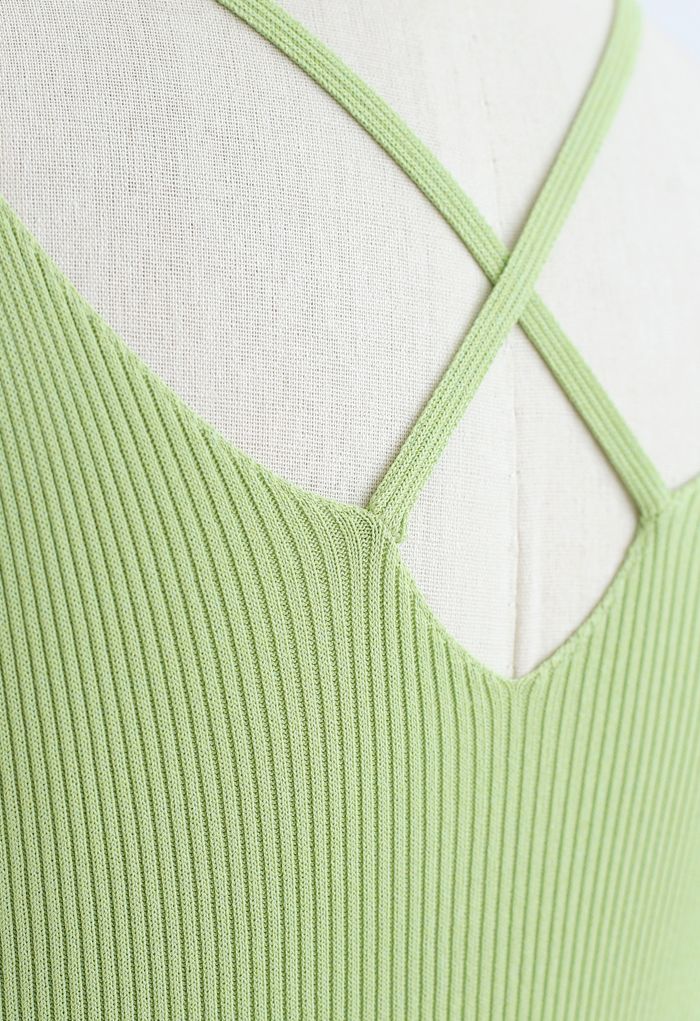Tailliertes Cami-Kleid aus geripptem Strick in Lime