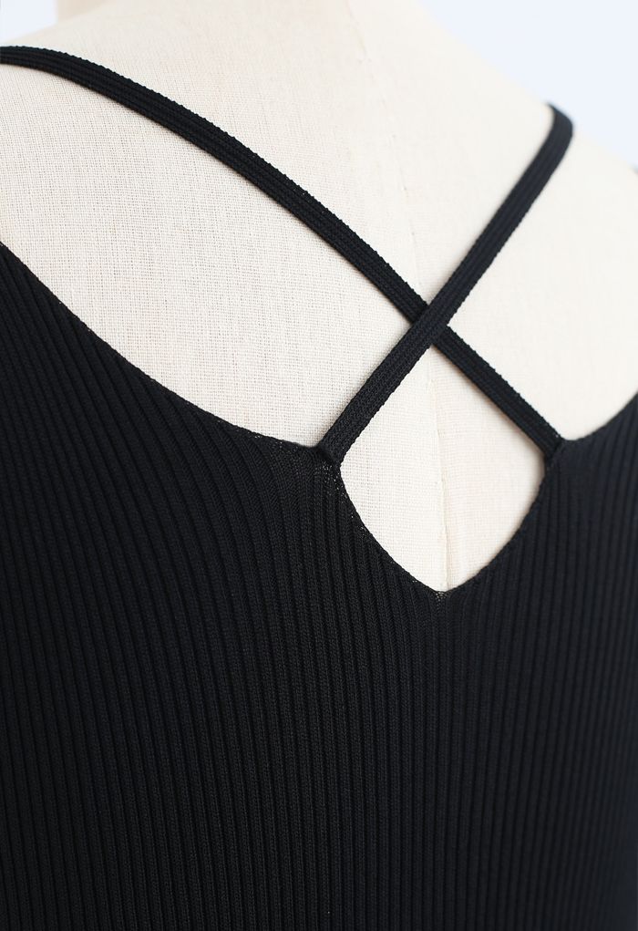 Figurbetontes Cami-Kleid aus Rippstrick in Schwarz