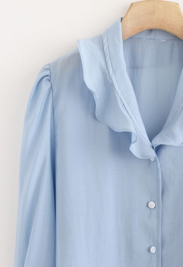 Halbtransparentes Button-Down-Hemd mit Rüschen in Blau