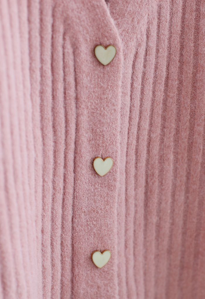 Gemütliche, gerippte Strickjacke mit V-Ausschnitt in Pink