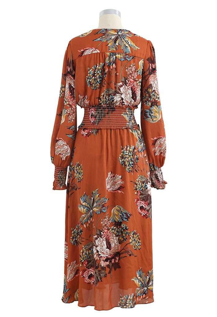 Blooming Bouquet Midi-Wickelkleid aus Satin mit Knöpfen in Orange