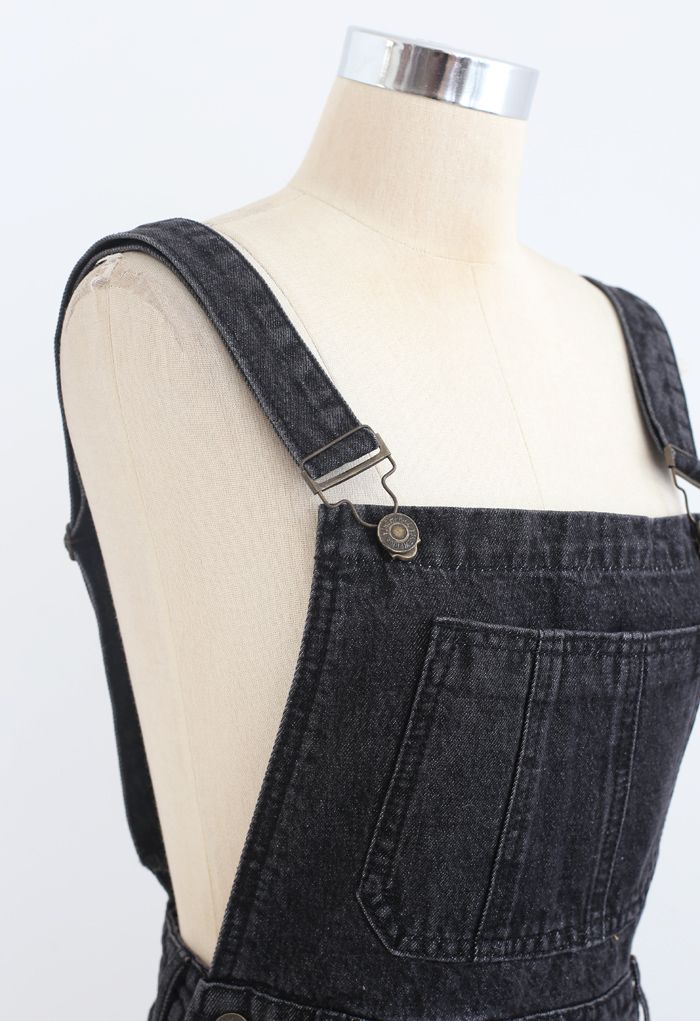 Front Slit Pinafore Jeanskleid in Rauch