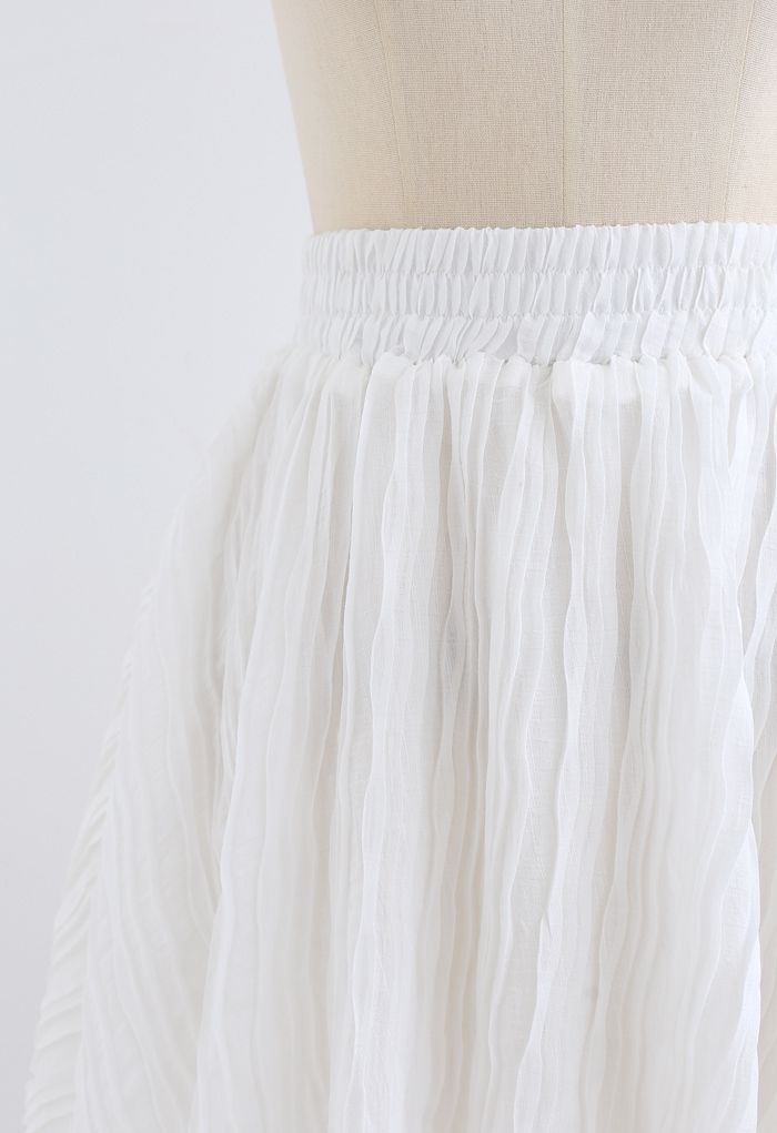 Ripple Embossed Double Layers Skorts in Weiß