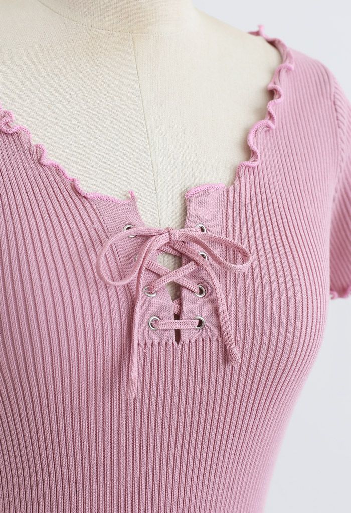 Lace-Up Crop Knit Top mit Salatrand in Pink