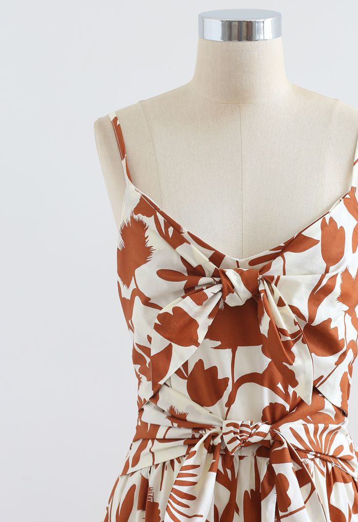 Tropical Print Knot Shirred Cami Kleid aus Karamell