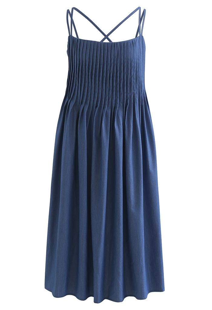 Cami-Kleid mit gekreuztem Rücken und Biesen vorne in Blau