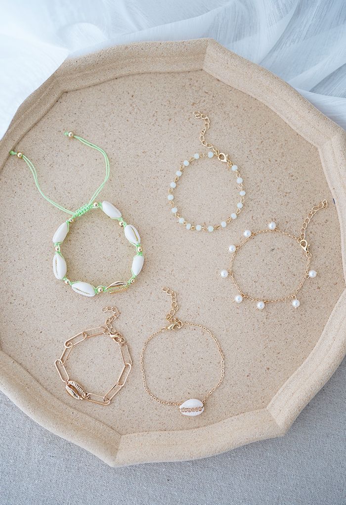 5 Packungen Shell Pearl and Beads Kettenarmbänder