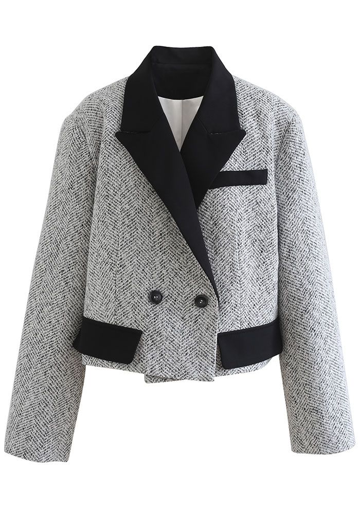 Kurzer Tweed-Blazer mit Pad-Schulter in Weiß