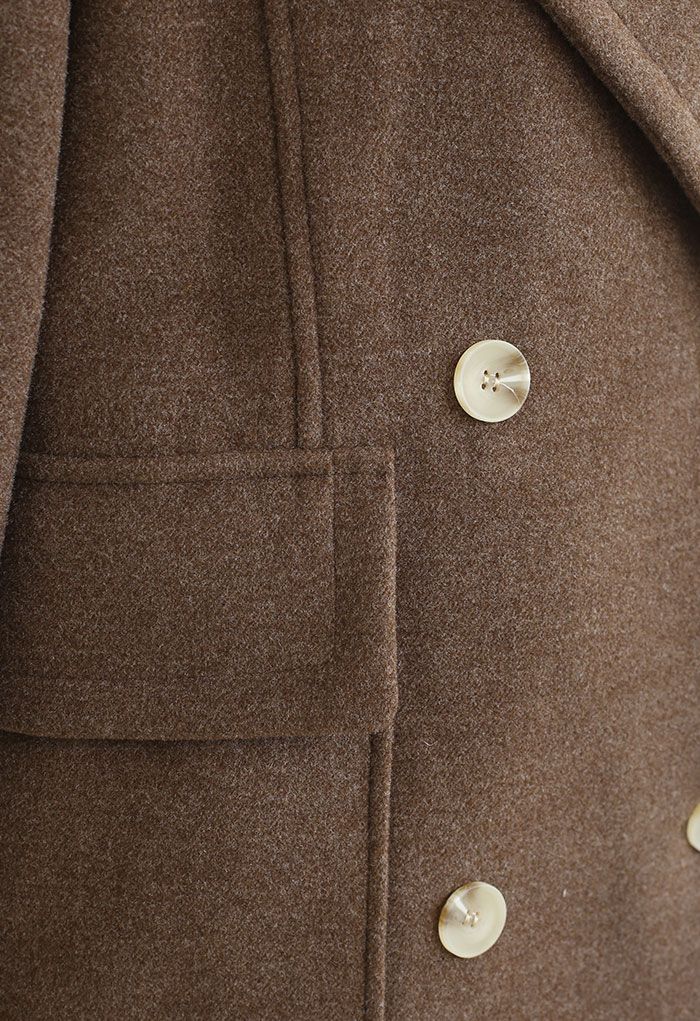 Milder Zweireihiger Mantel aus einer Wollmischung in Braun