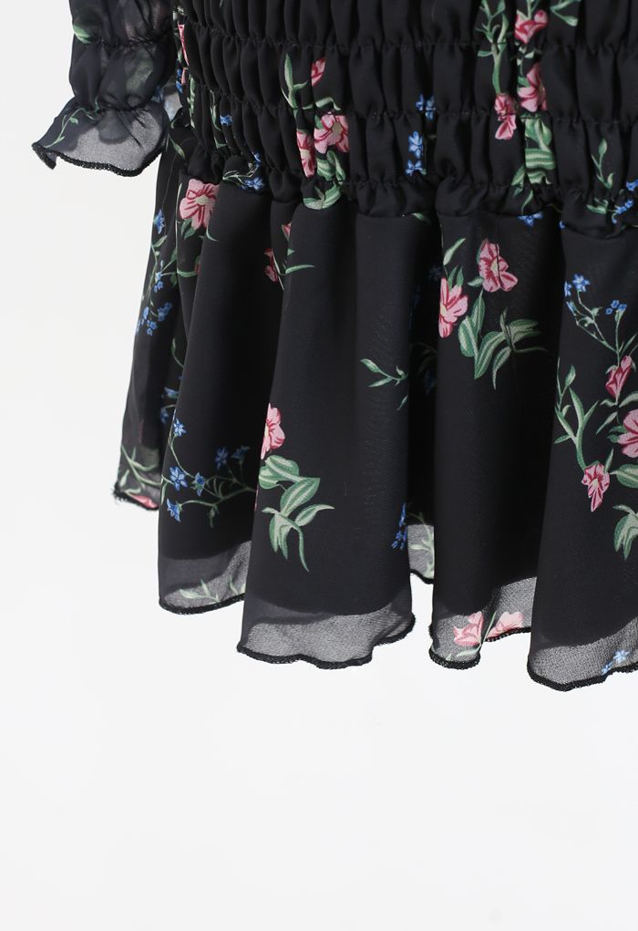 Bouquet Gerafftes Minikleid mit Rüschen in Schwarz