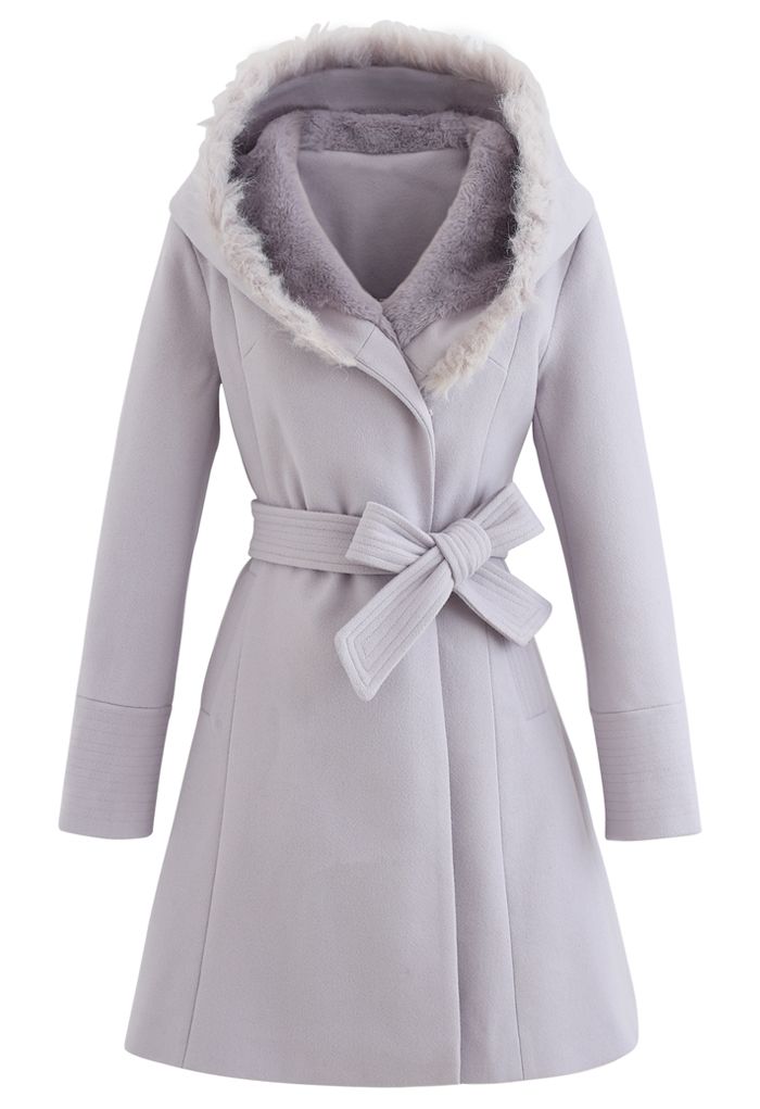Flare-Mantel aus Wollmischung mit Faux-Fur-Kapuze in Lavendel