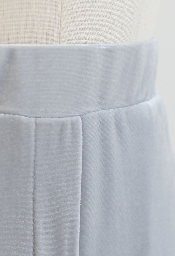 Seitentaschen Samthose mit hoher Taille in Grau