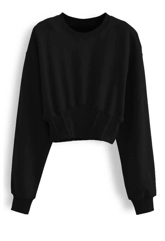 Kurzes gepolstertes Schulter-Sweatshirt in Schwarz