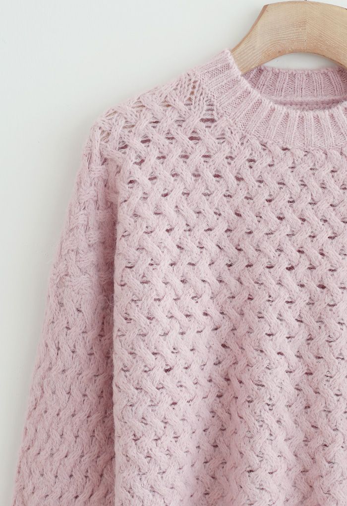 Überkreuzter Fuzzy-Pullover mit Rundhalsausschnitt in Pink