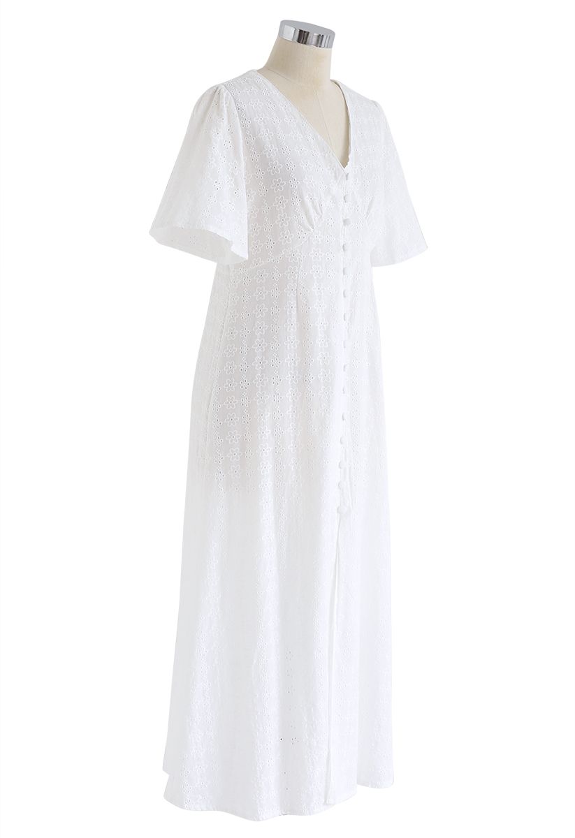 Ösenstickerei Button Down Kleid in Weiß