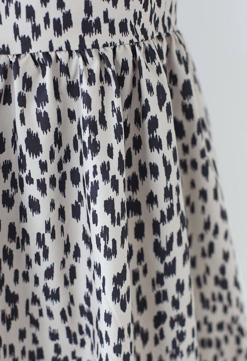 Kurzärmliges Dolly-Kleid mit Leopardenmuster
