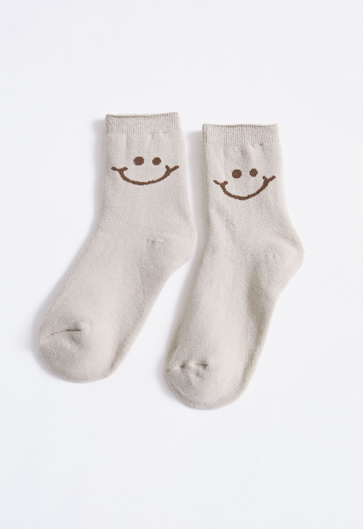 Bequeme Crew-Socken mit lächelndem Gesicht