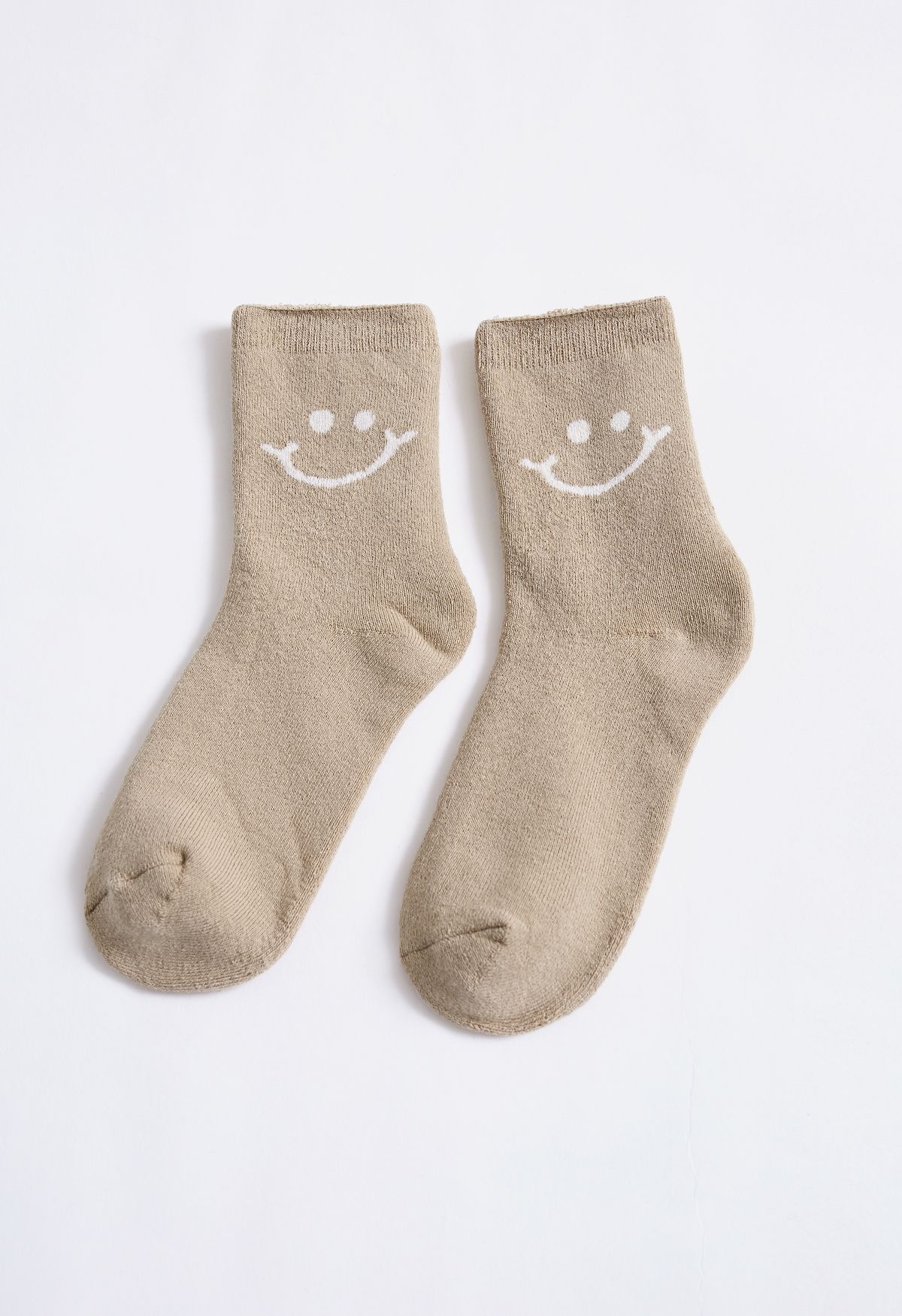 Bequeme Crew-Socken mit lächelndem Gesicht