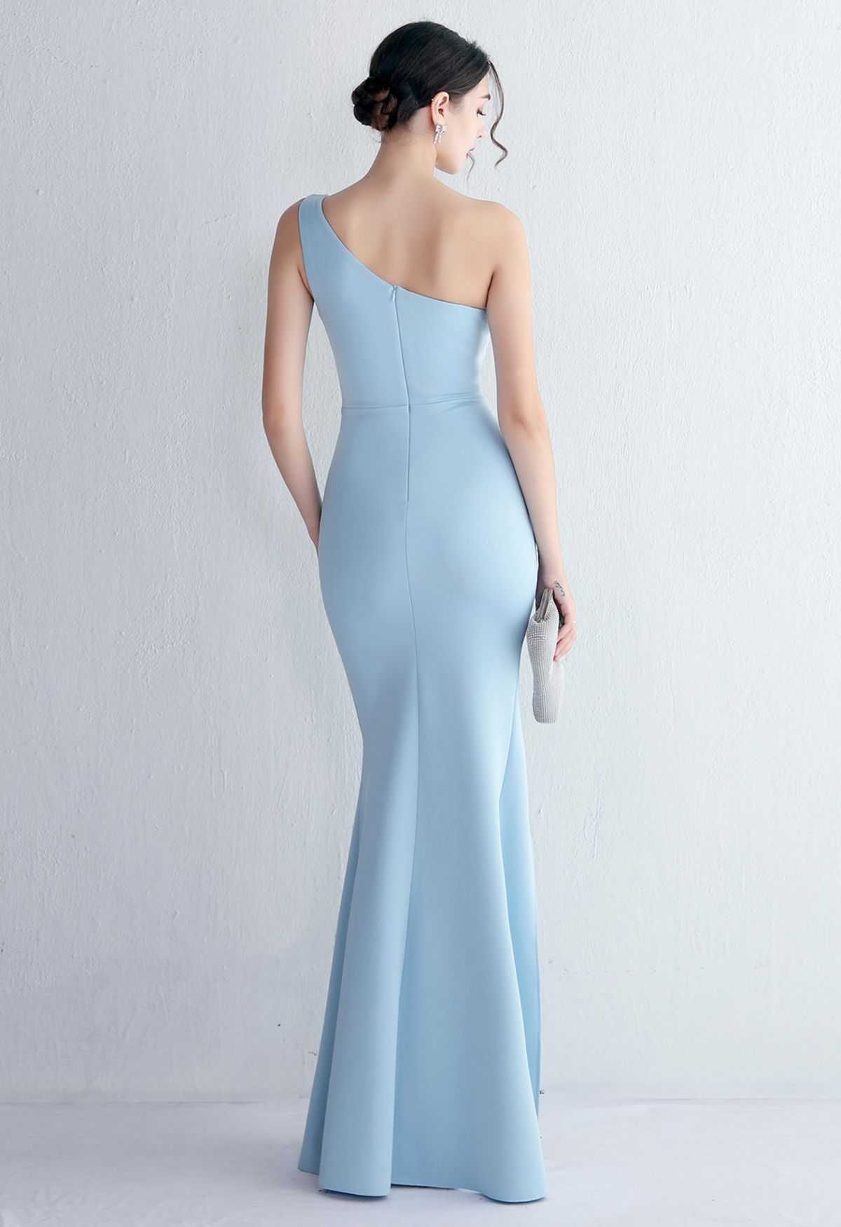 Ein-Schulter-Ausschnitt-Schlitz-Kleid in Blau