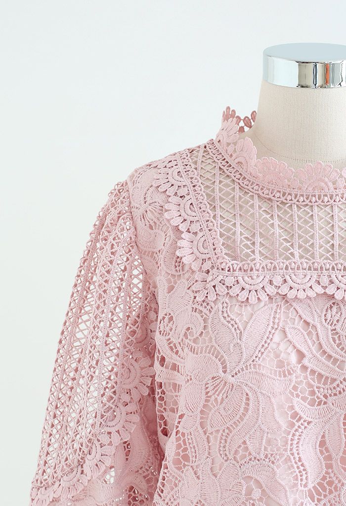Gehäkeltes Blossom Puff Sleeve Top in Pink