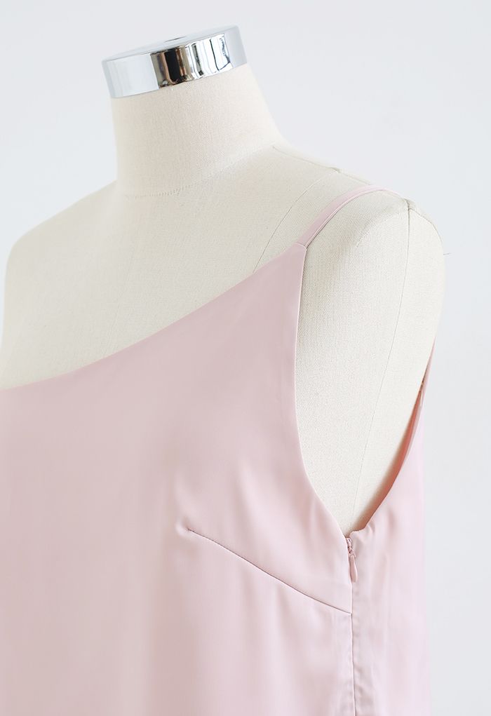 Stilvolles Cami-Top aus Satin mit einer Schulter in Rosa
