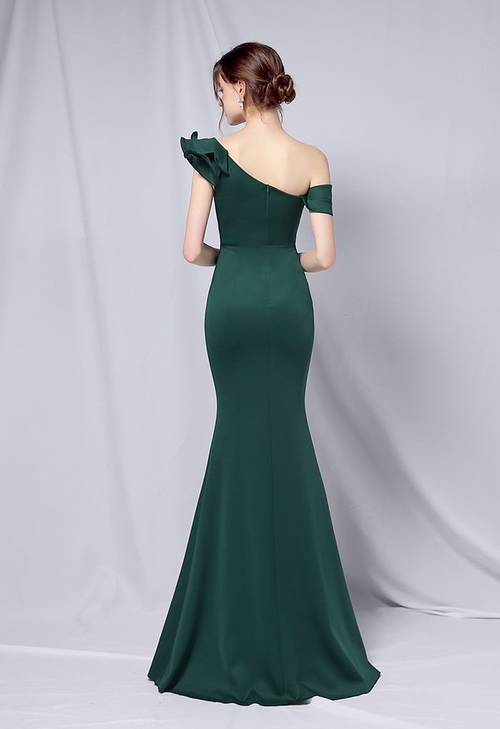 Rüschen One-Shoulder-Nixe-Satin-Kleid in Smaragdgrün