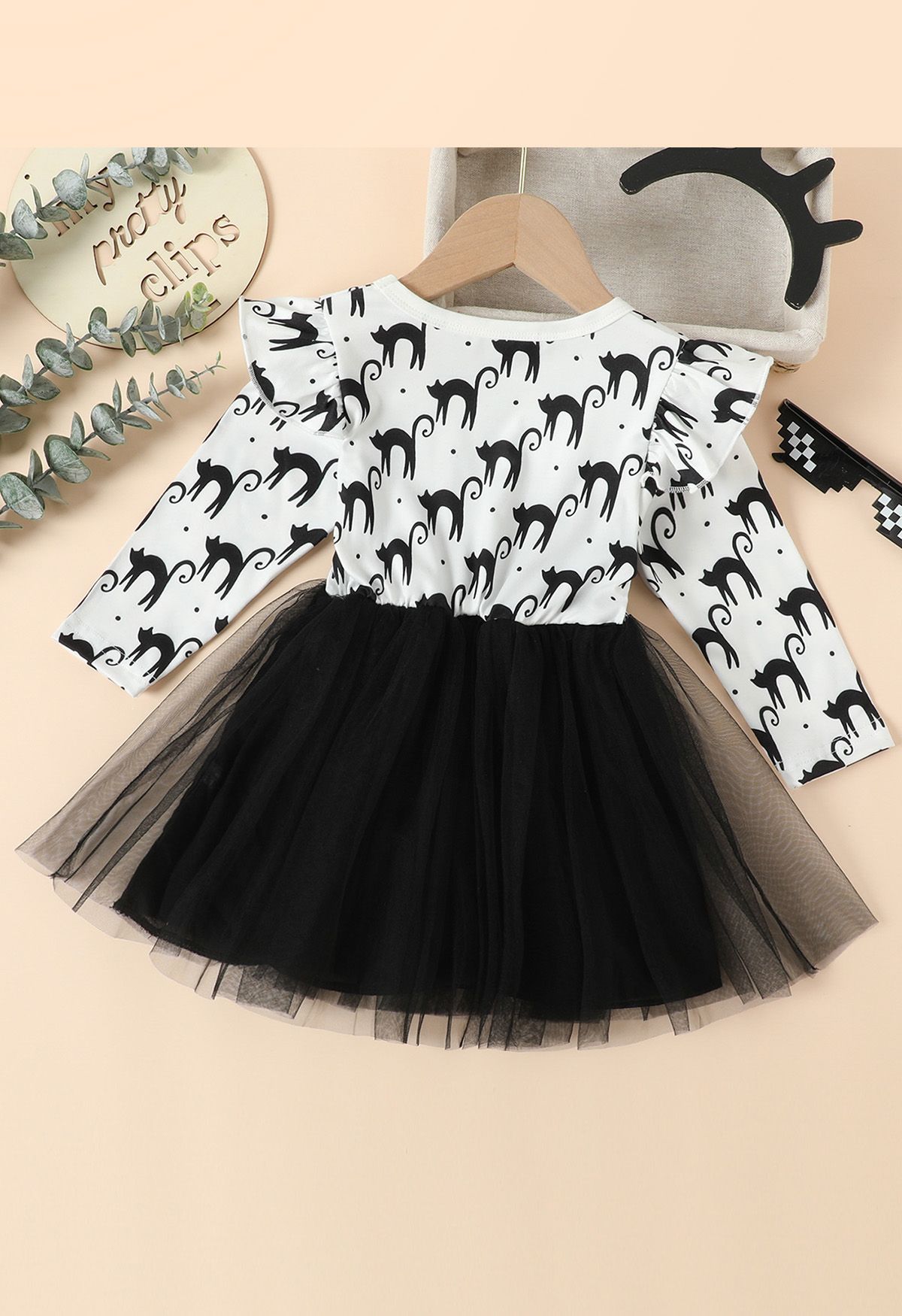 Schwarzes, gespleißtes Kleid mit Rüschen und Mesh-Tüll für Kinder in Weiß