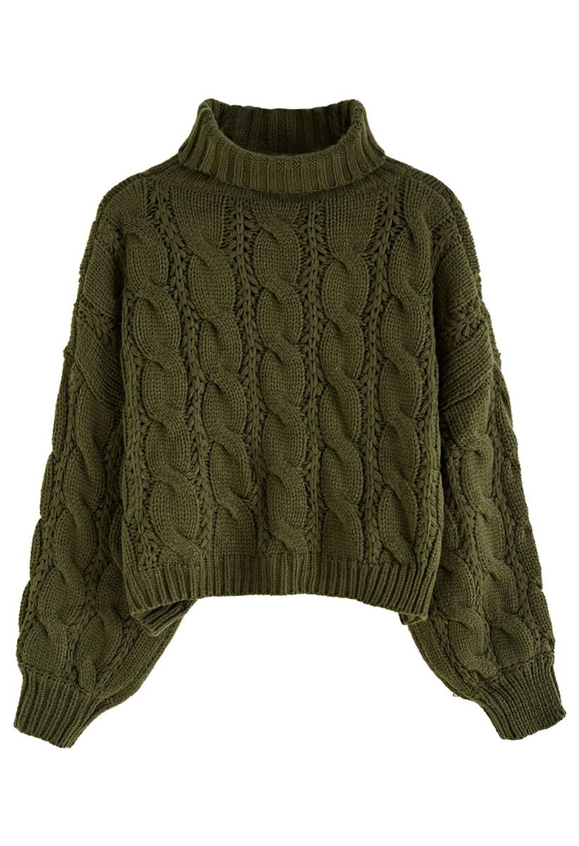 Strickpullover mit Rollkragen und Zopfmuster in Armeegrün