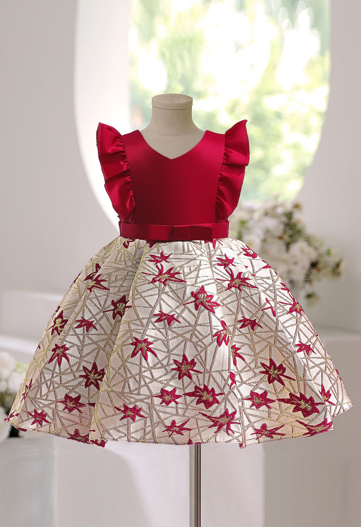 Mädchen-Jacquard-Blatt-Rüschen Bowknot Plissee-Kleid in Rot
