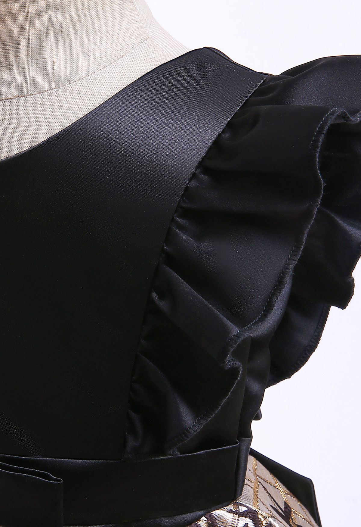 Mädchen-Jacquard-Blatt-Rüschen Bowknot Plissee-Kleid in Schwarz