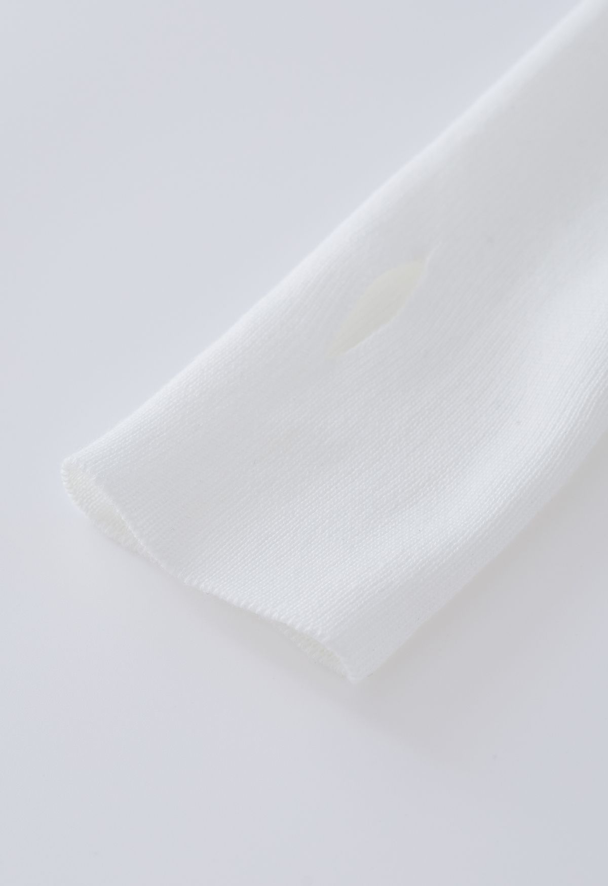 Selbstgebundenes Crop-Top mit Bowknot-Strick in Weiß