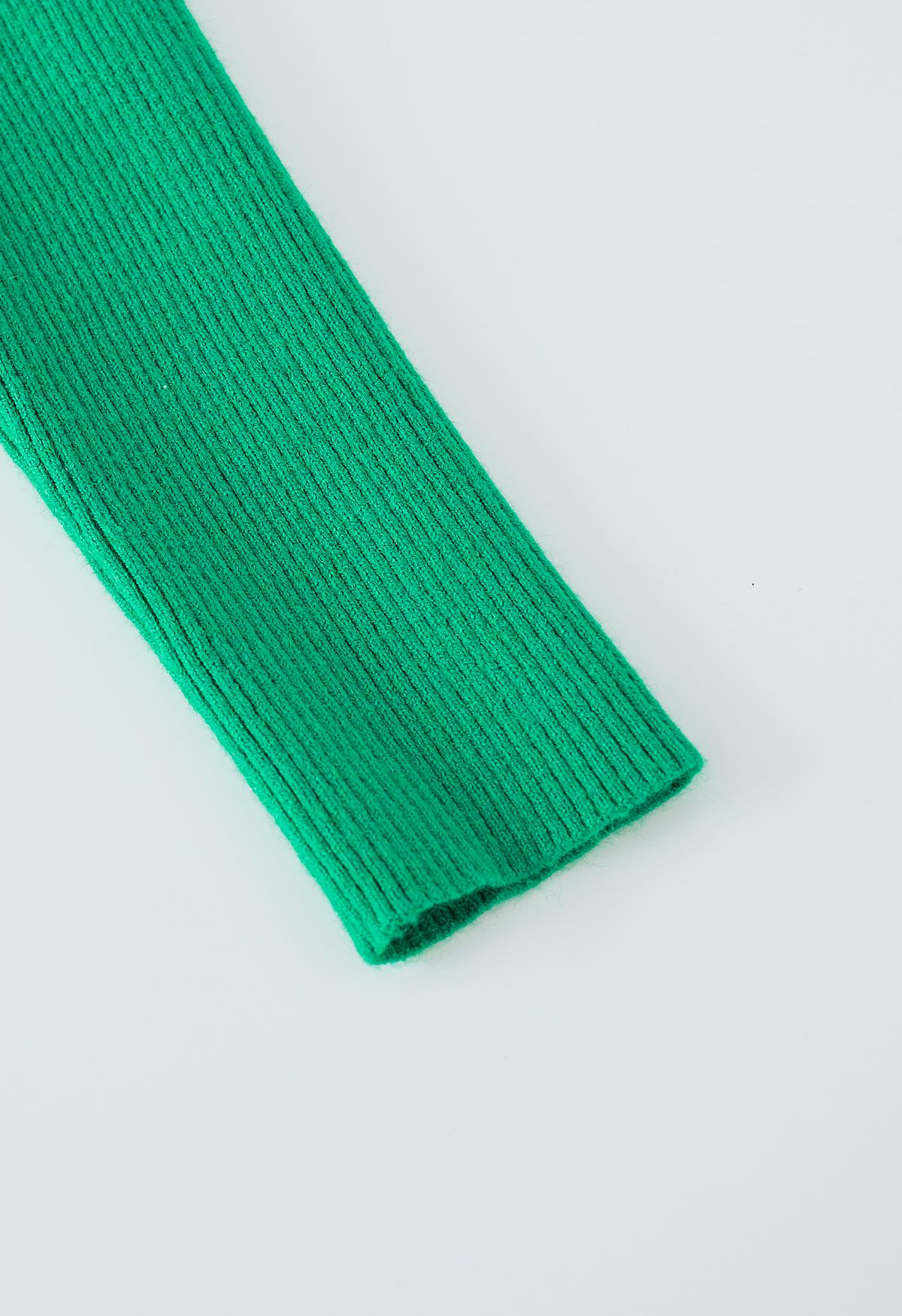 Set aus gestricktem Crop-Top und Maxirock mit hohem Schlitz in Grün