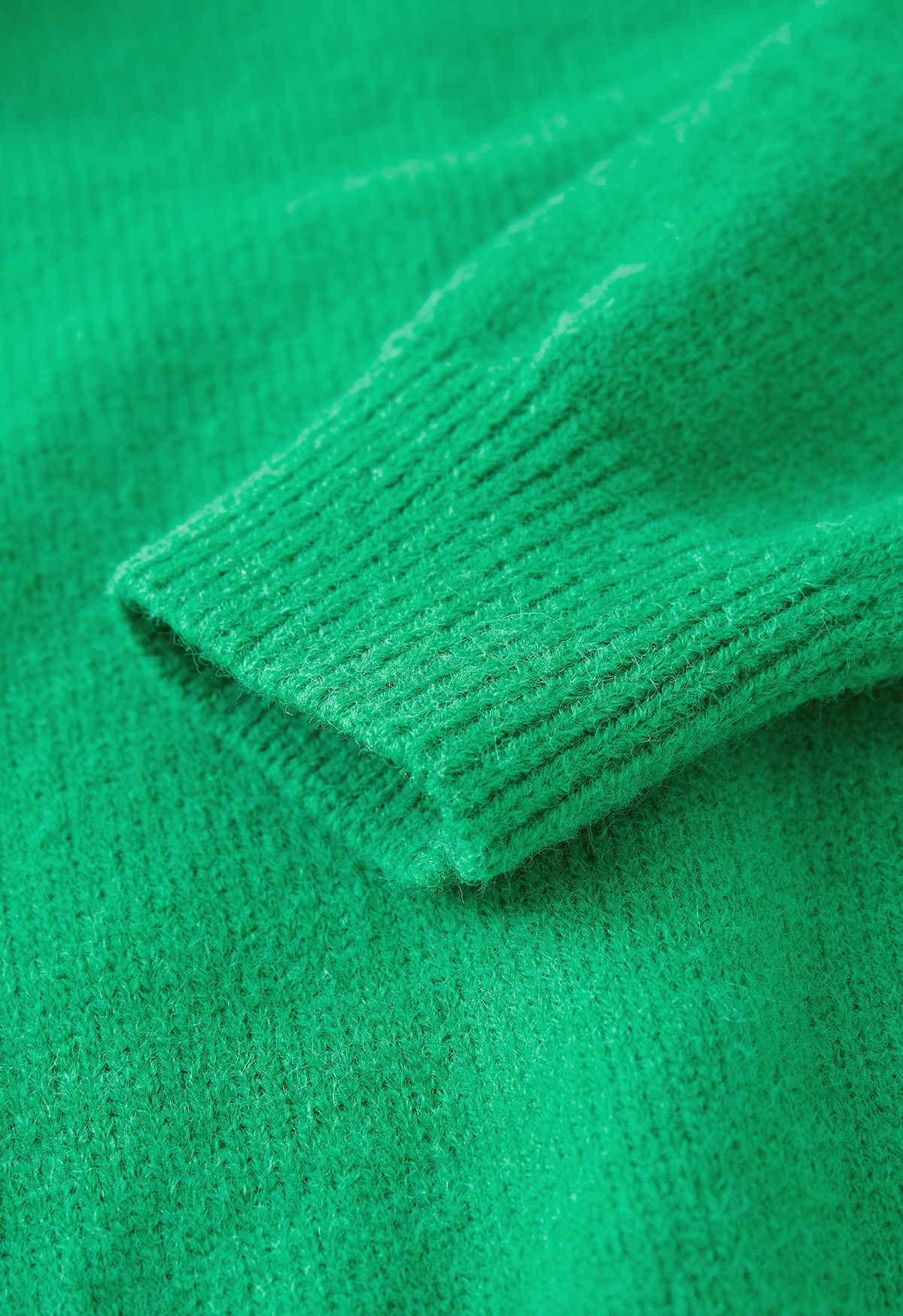 Geknöpfter, gerippter, kurz geschnittener Cardigan in Grün