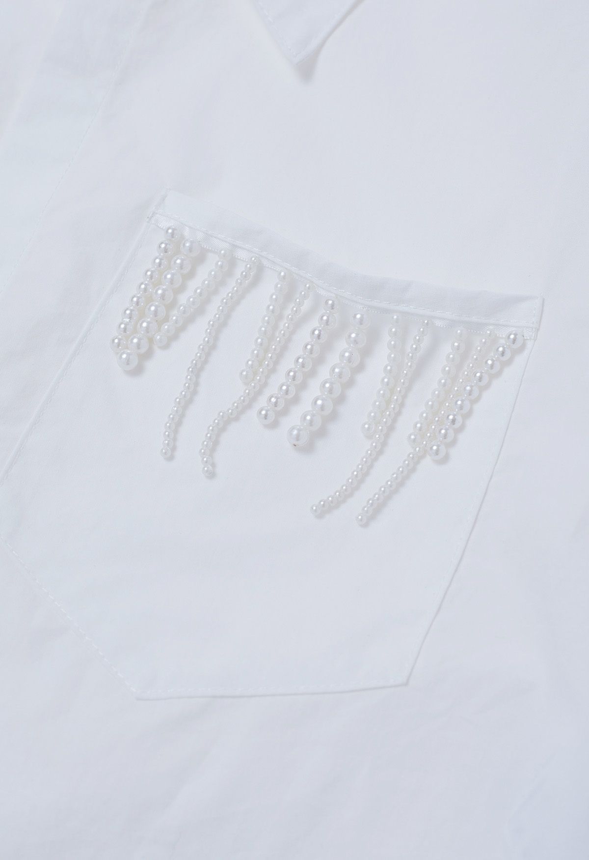 Crop-Hemd aus Baumwolle mit Perlenverzierung und Taillenschnürung