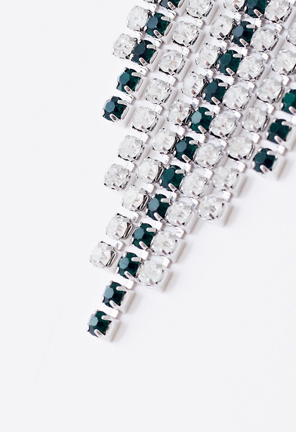 Diamant-Quaste-Ohrringe mit Smaragdschliff in Grün